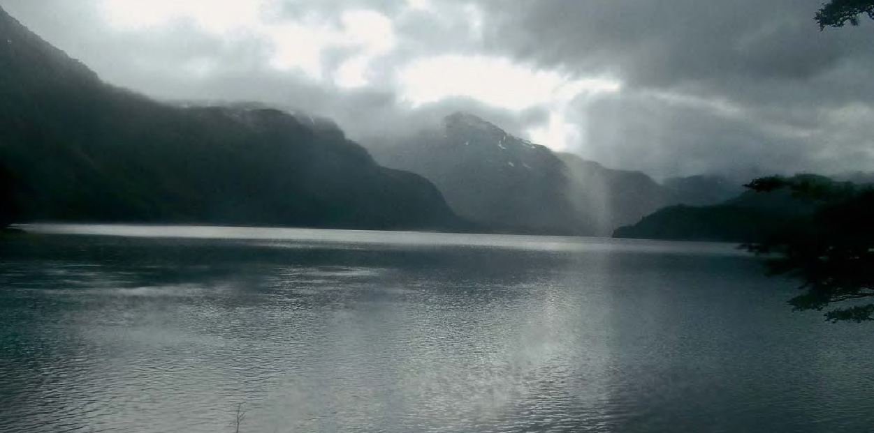 Ruta Patrimonial Lago Verde – Lago Palena, Huella Los Troperos: Andes Patagónicos