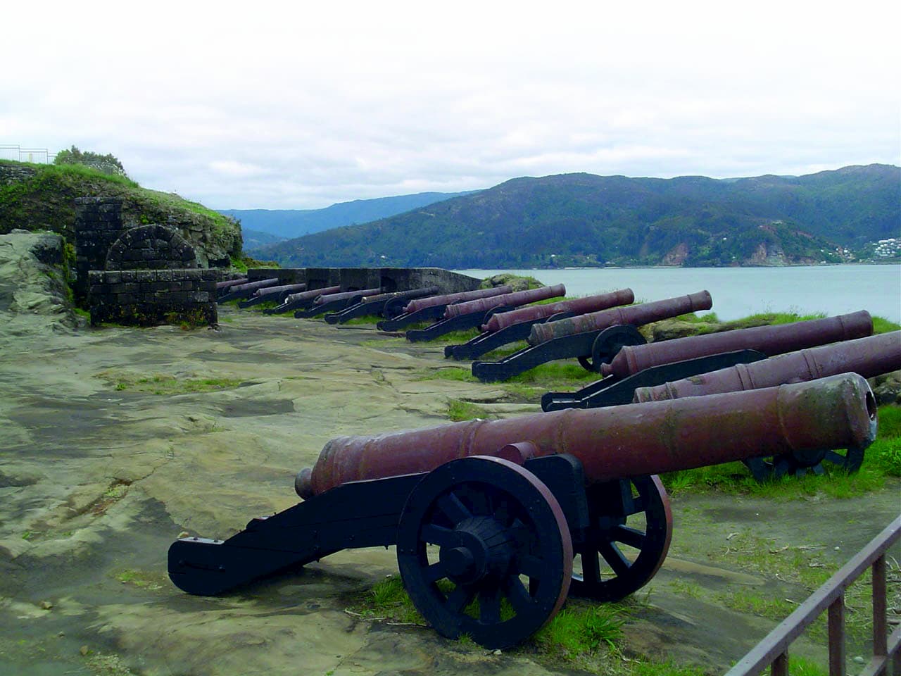 Los Castillos del Fin del Mundo: Estuario de Valdivia